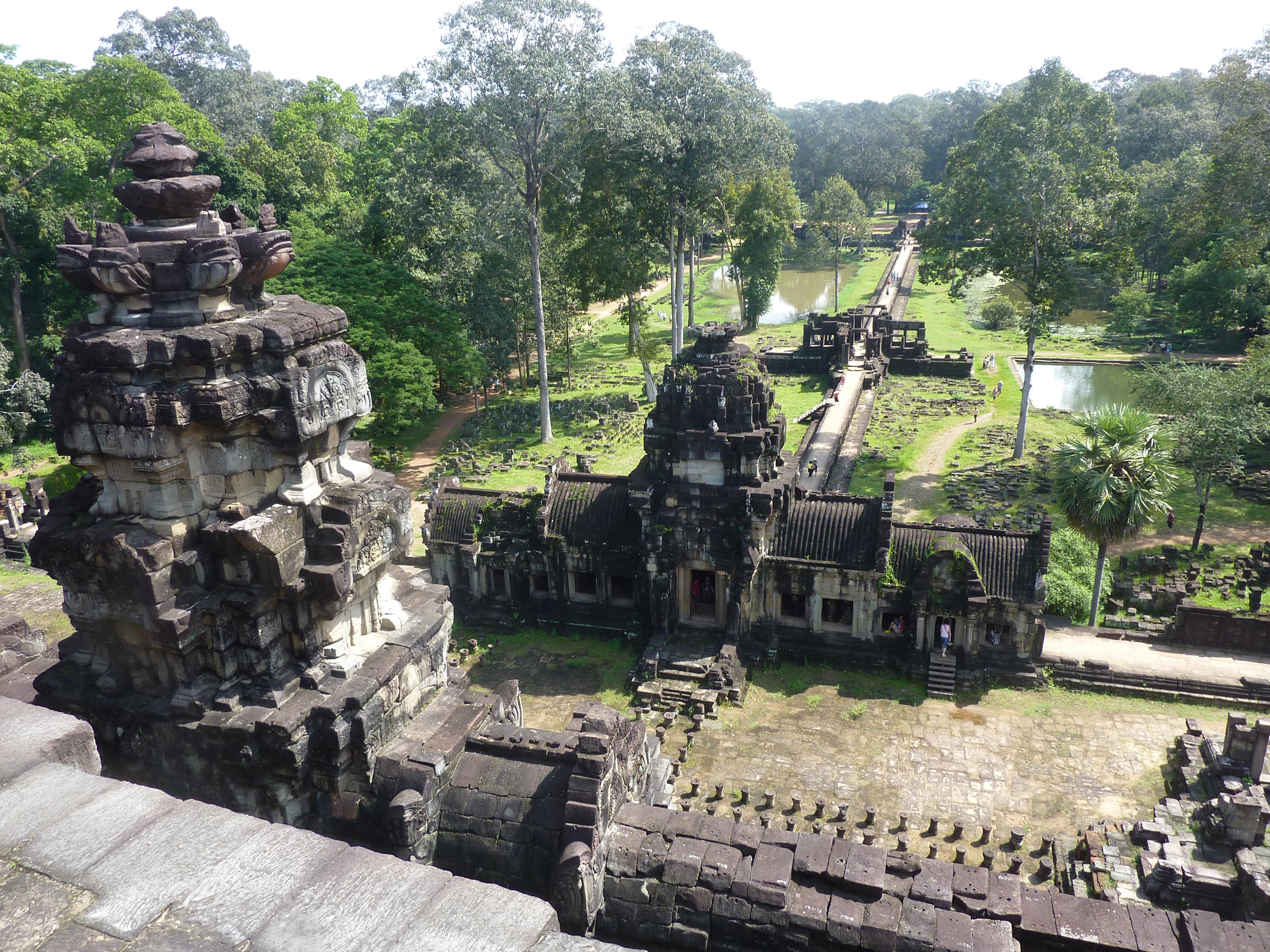 Where are the coffee and donuts?